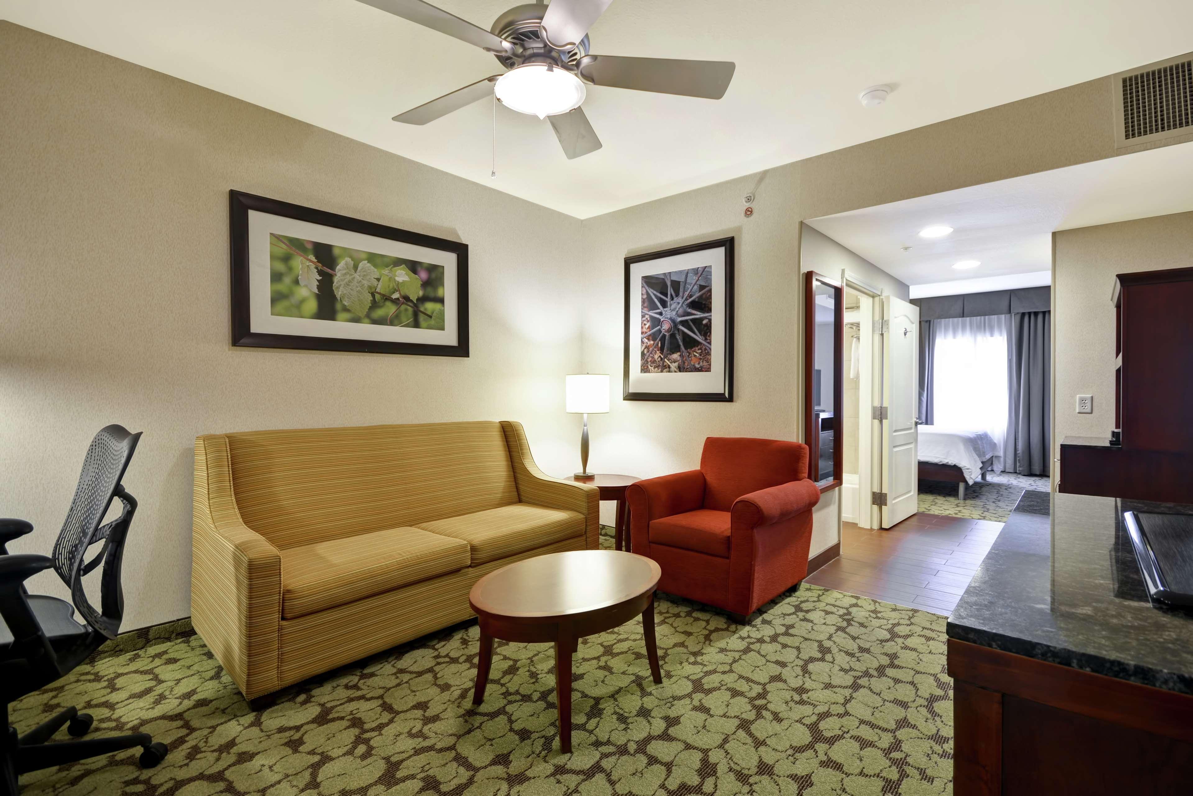 Hilton Garden Inn Fort Collins Exterior foto