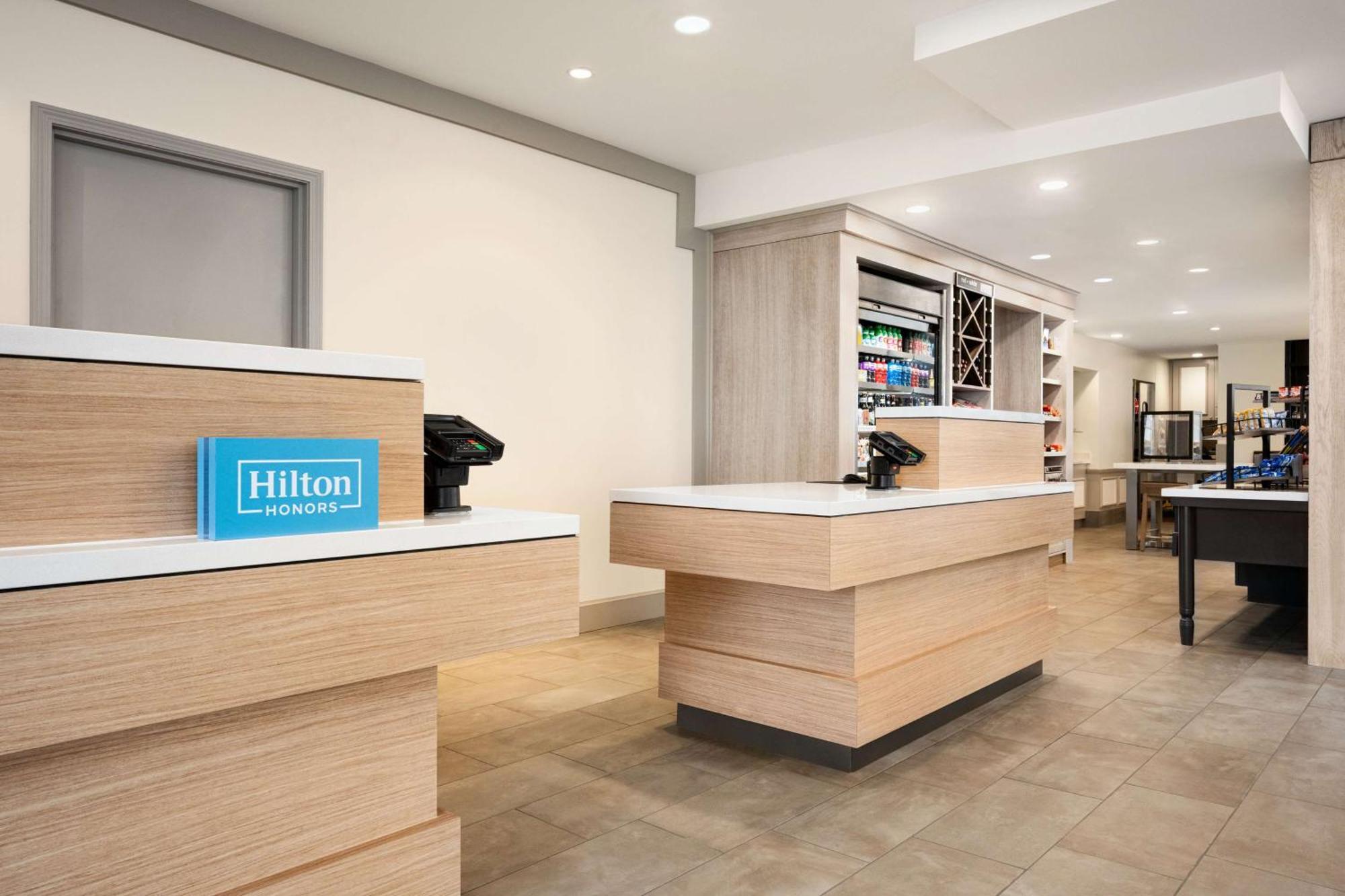 Hilton Garden Inn Fort Collins Exterior foto